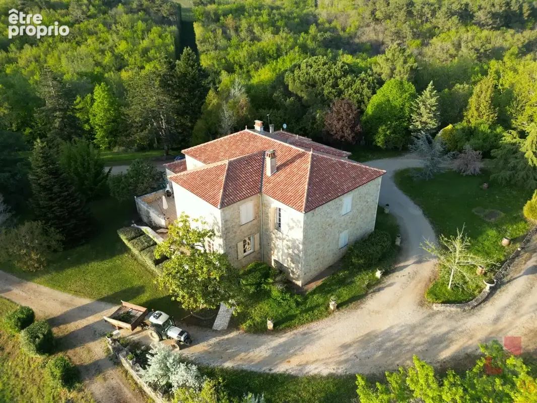 Photo Maison à Puy-L'eveque au prix de 787 500€