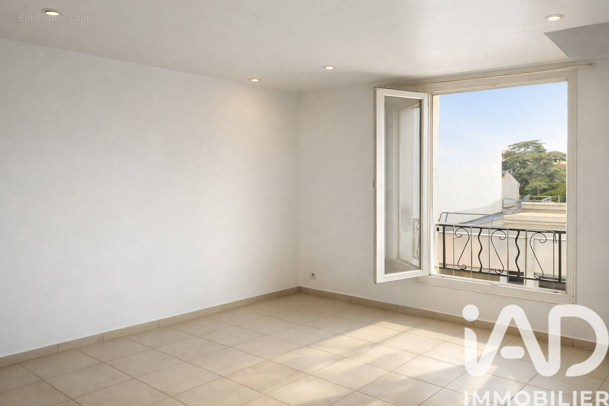 Photo 1 - Appartement à AUBERVILLIERS