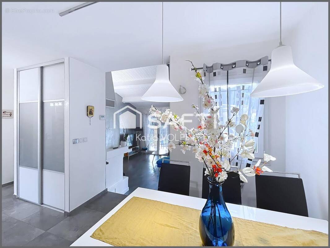 Photo 1 - Maison à CARNOUX-EN-PROVENCE