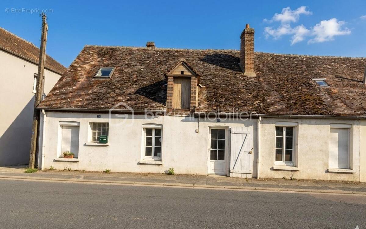 Maison à COURTENAY