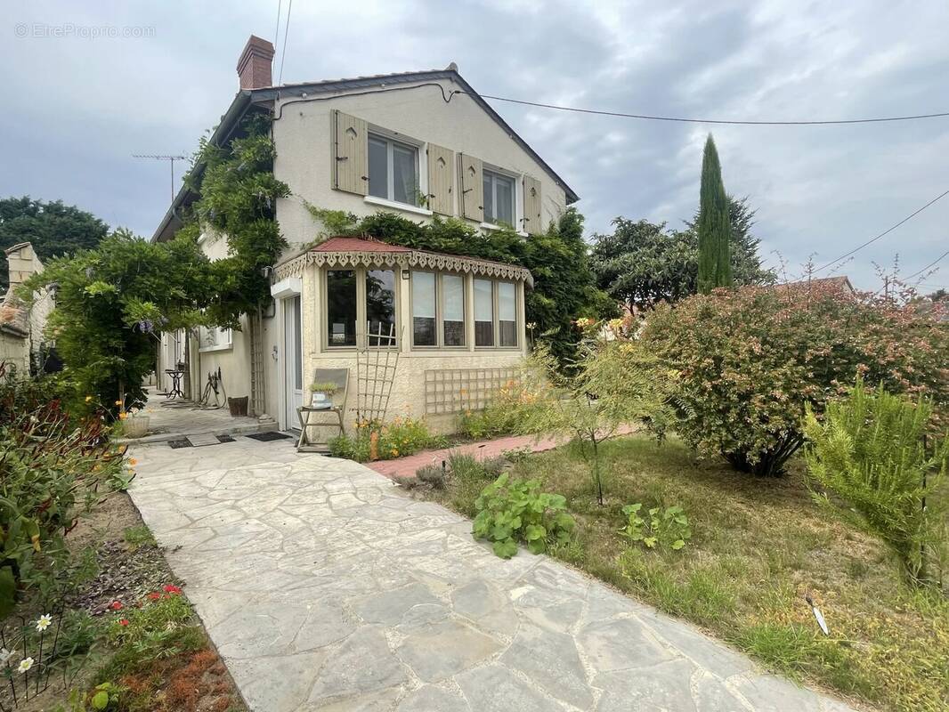 Maison à BOURNAND