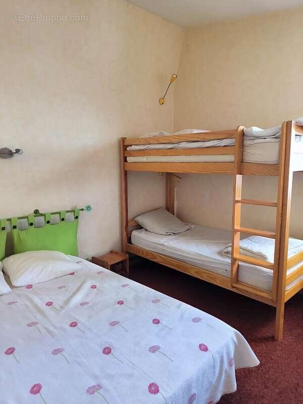 Appartement à FONT-ROMEU-ODEILLO-VIA