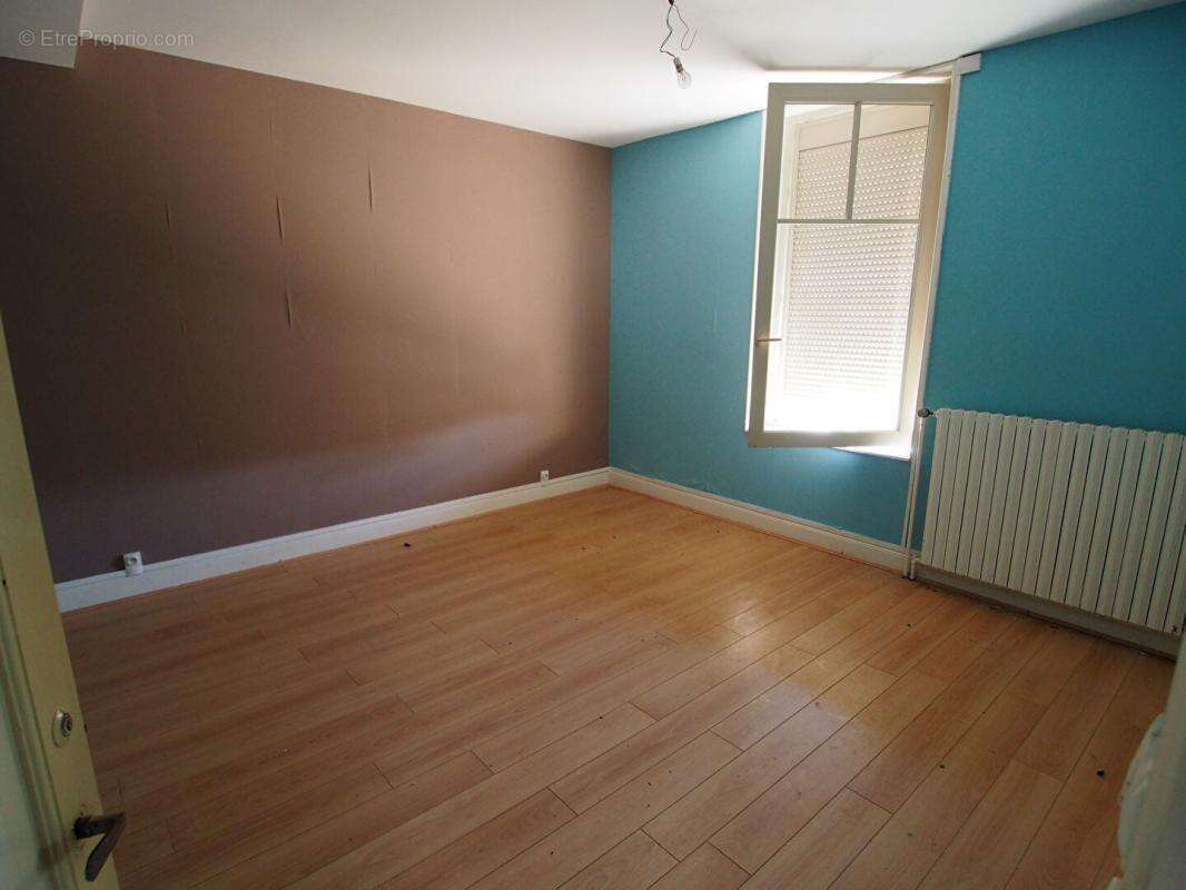 Maison Ouges 6 pièces125 m2 à rénover - photo 5