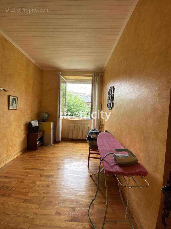 Maison 121 m² à Saint-Etienne  - photo 8
