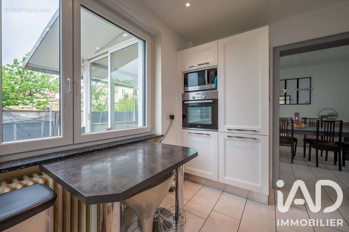 Maison 163 m² à Yutz  - photo 4