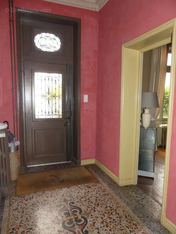 Maison à LE CREUSOT