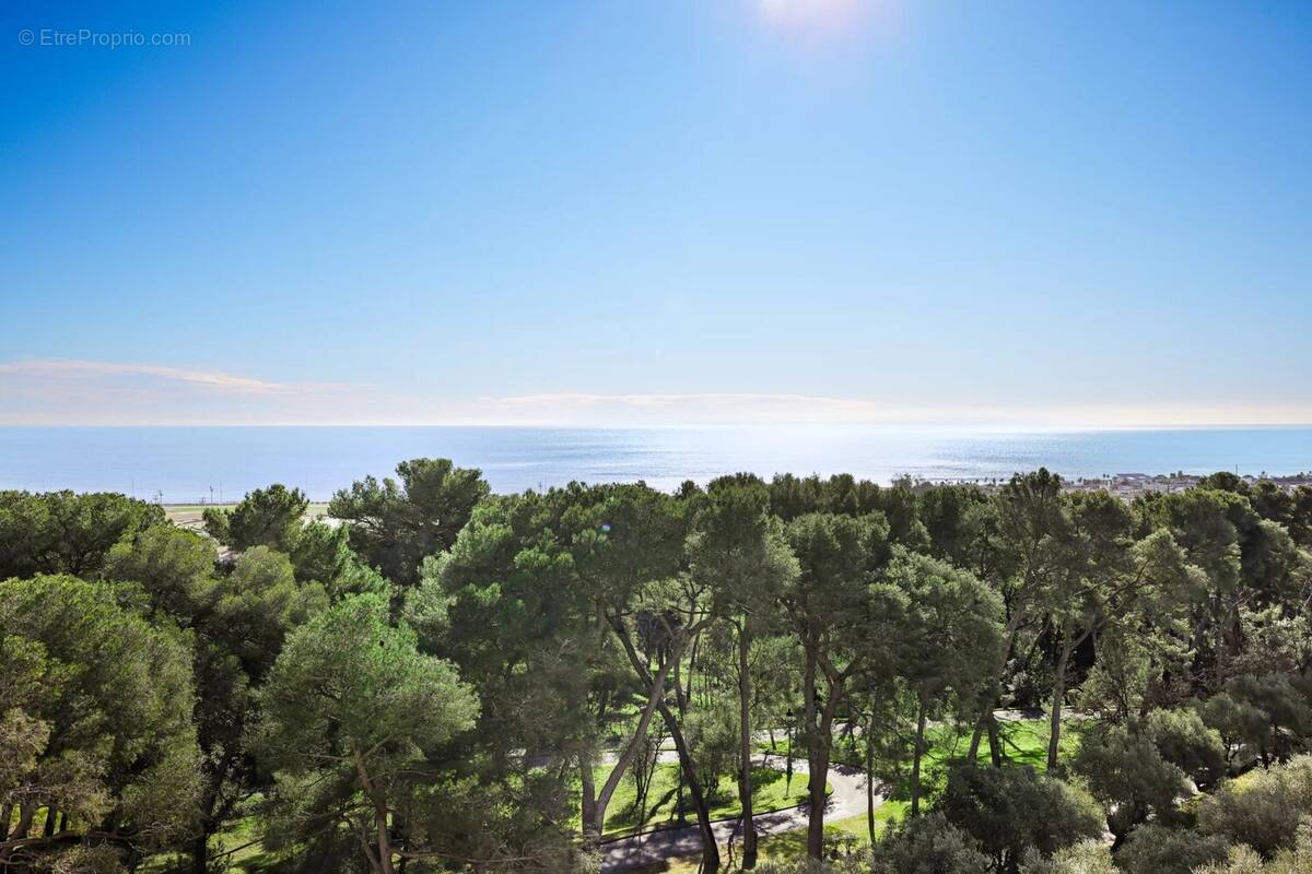 Appartement à CAGNES-SUR-MER