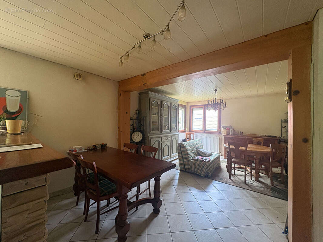 Maison située à PONT DE ROIDE - photo 3