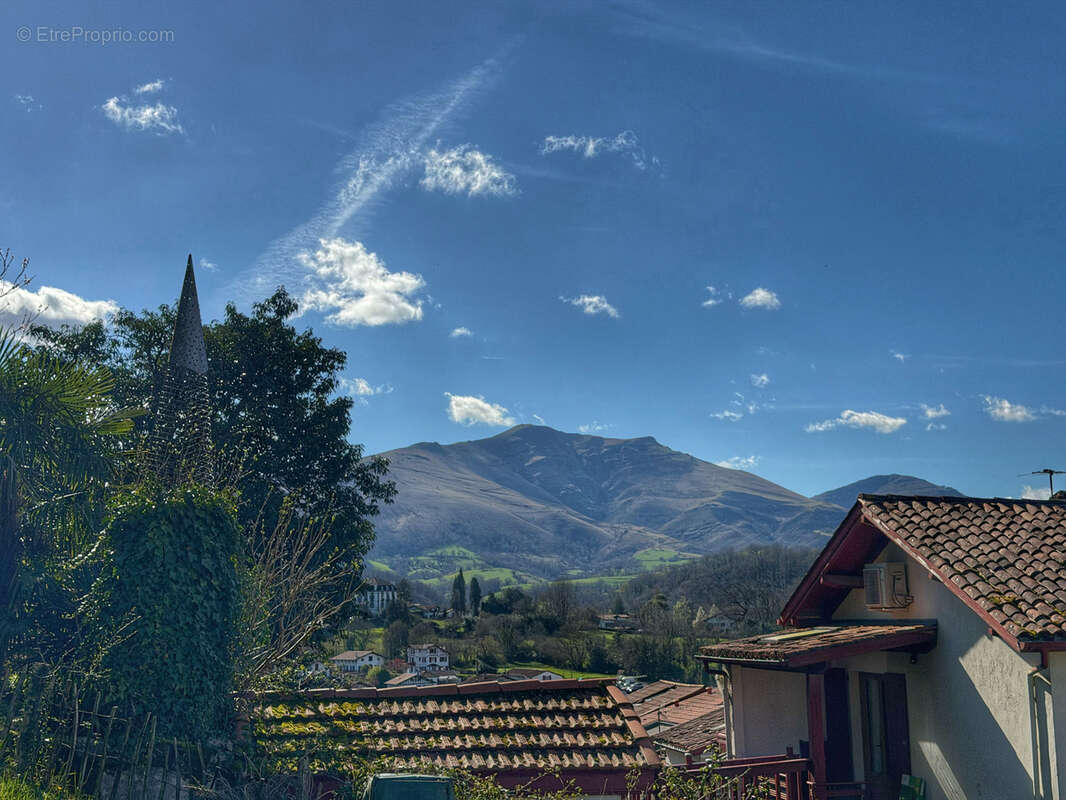 Maison à SAINT-JEAN-PIED-DE-PORT
