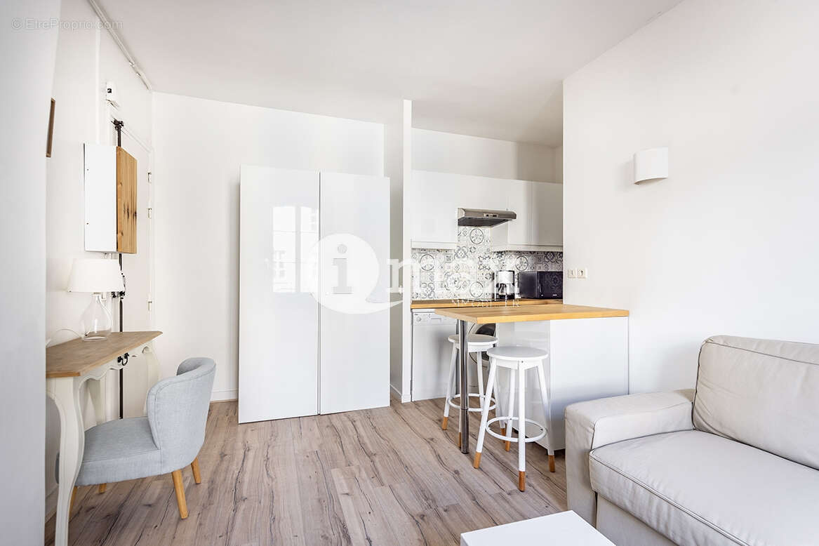Appartement à NEUILLY-SUR-SEINE