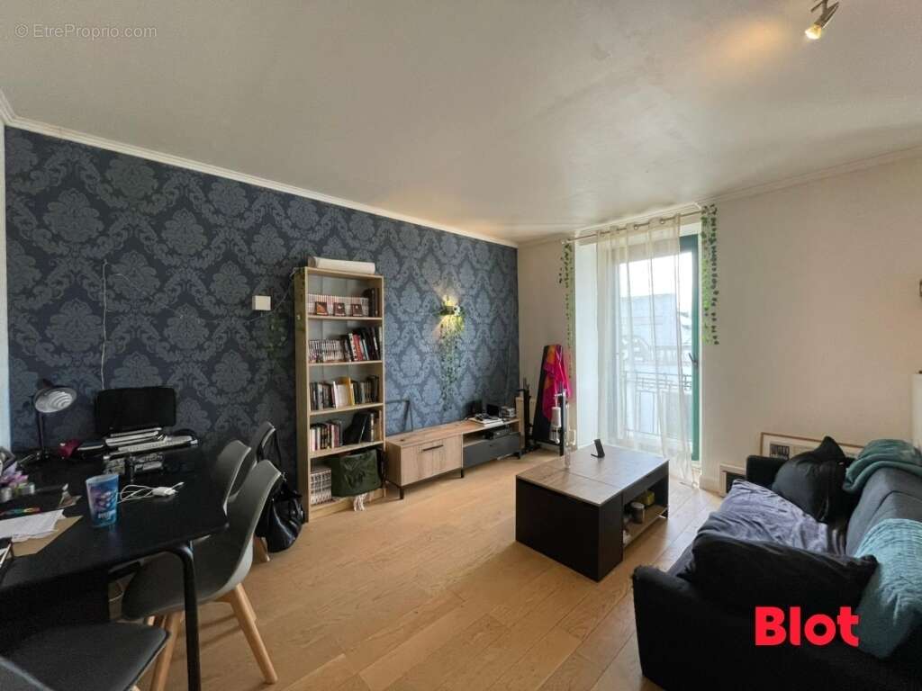 Appartement à BAIN-DE-BRETAGNE