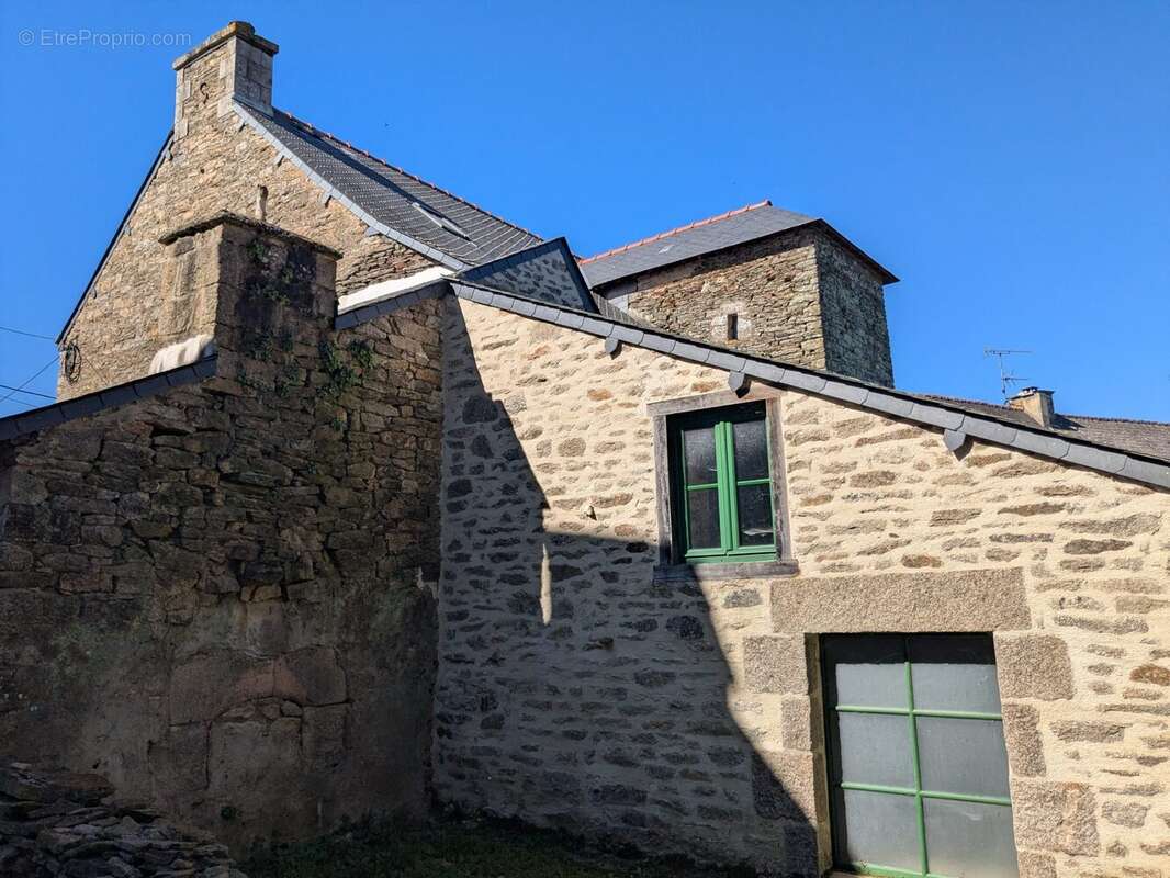 Maison à JOSSELIN