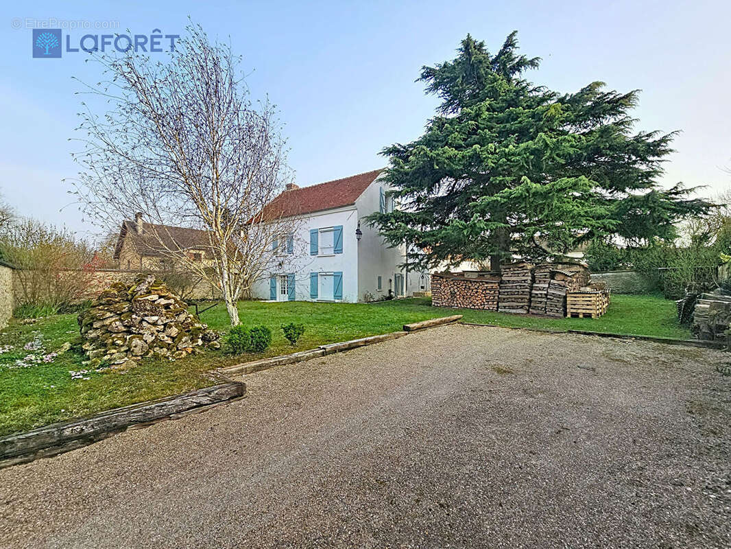 Maison à MEAUX