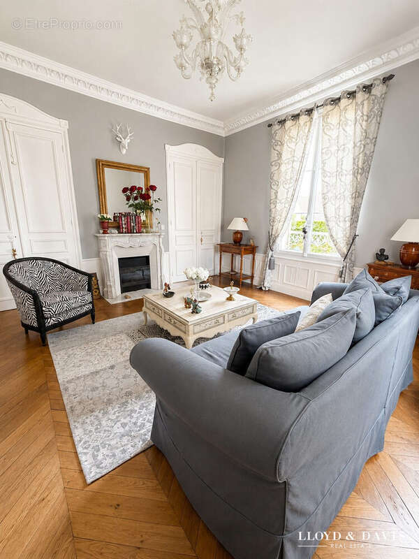 Maison à COMPIEGNE