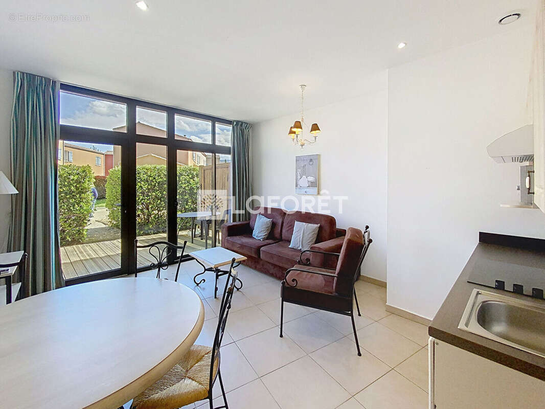 Appartement à L&#039;ISLE-SUR-LA-SORGUE