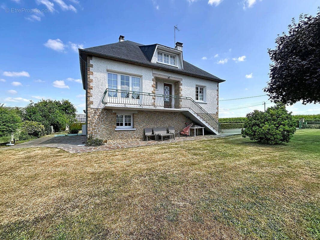 Maison à PARIGNY