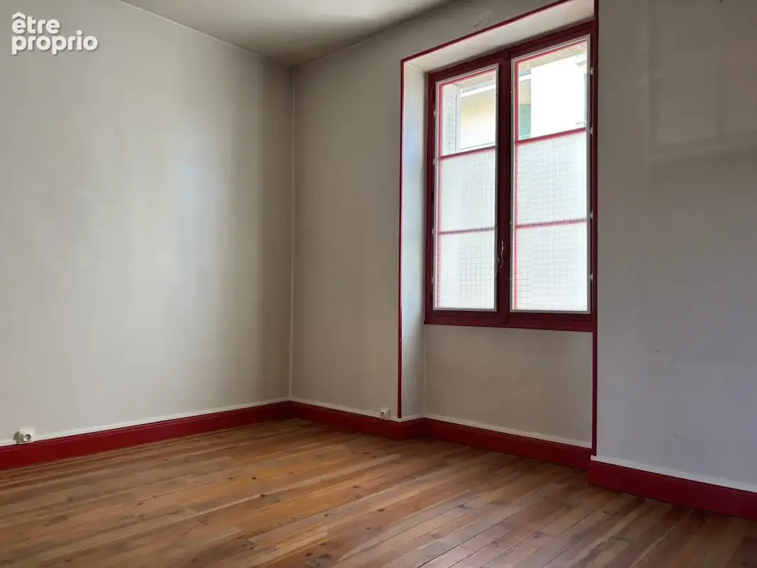 Appartement 4 pièces 76 m² à vendre à Bourg-De-Peage (26300) - photo 4