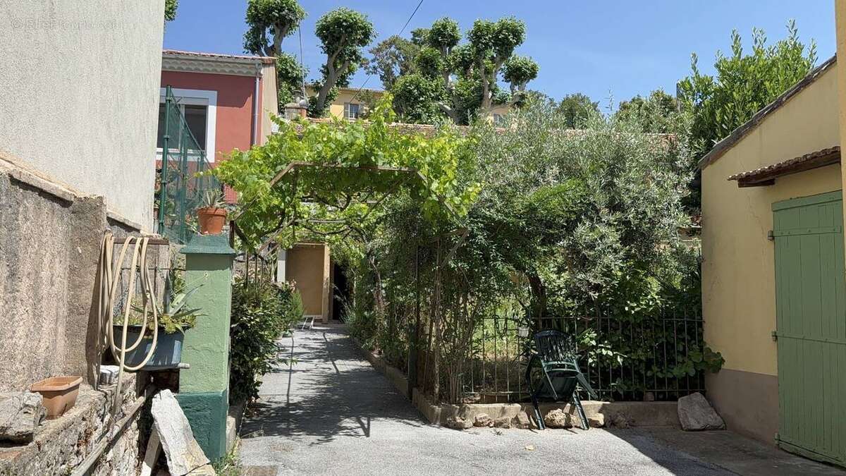Maison à DRAGUIGNAN