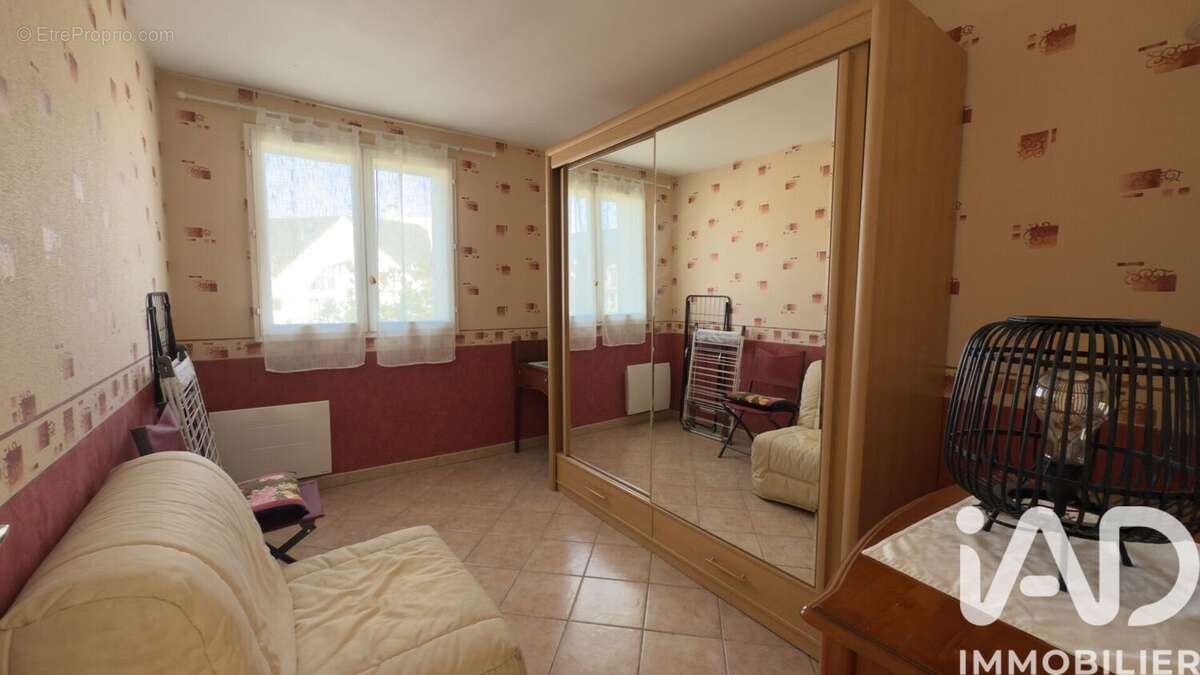 Photo 8 - Appartement à MANTES-LA-JOLIE