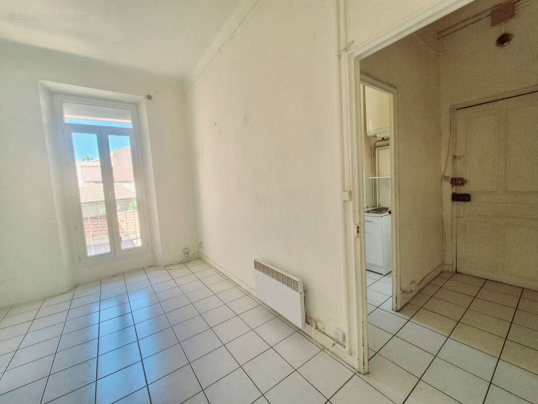 Appartement à HYERES