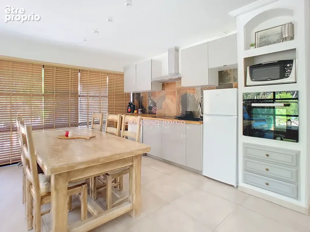Maison 5 pièces 108 m² à vendre à Roquevaire (13360) - photo 6