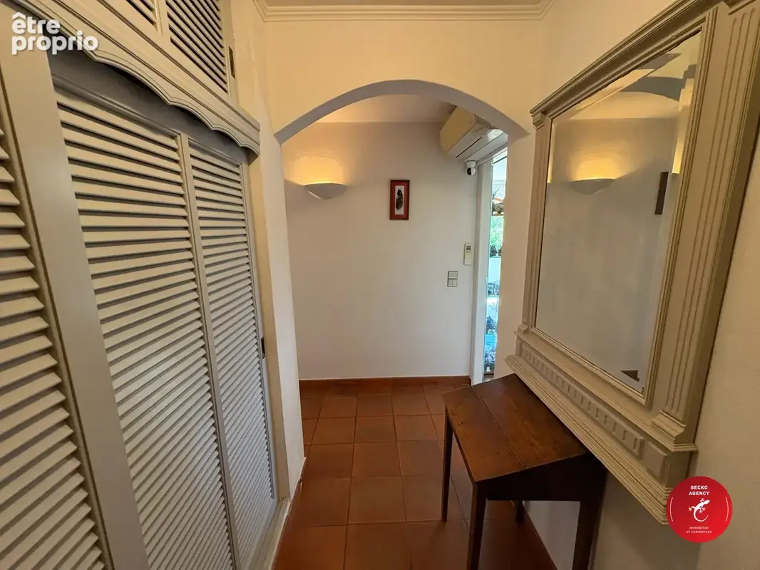Maison 7 pièces 166 m² à vendre à Callas (83830) - photo 2