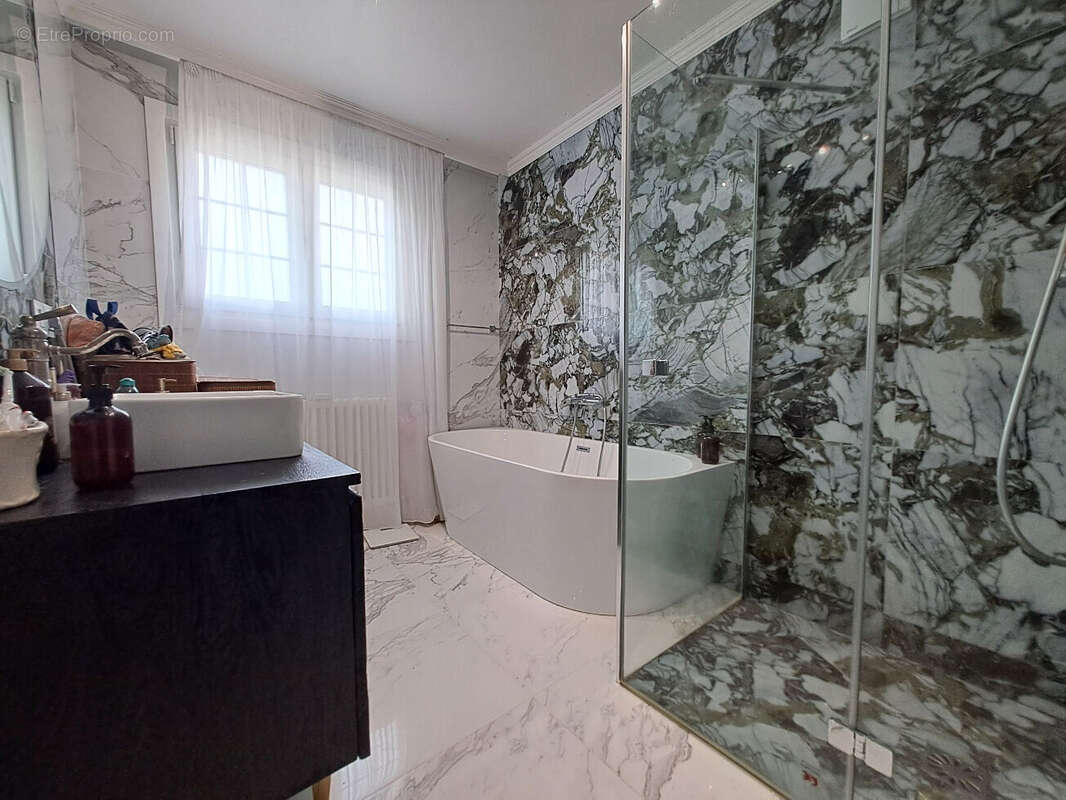 Maison Poigny La Foret 7 pièces à vendre - photo 10