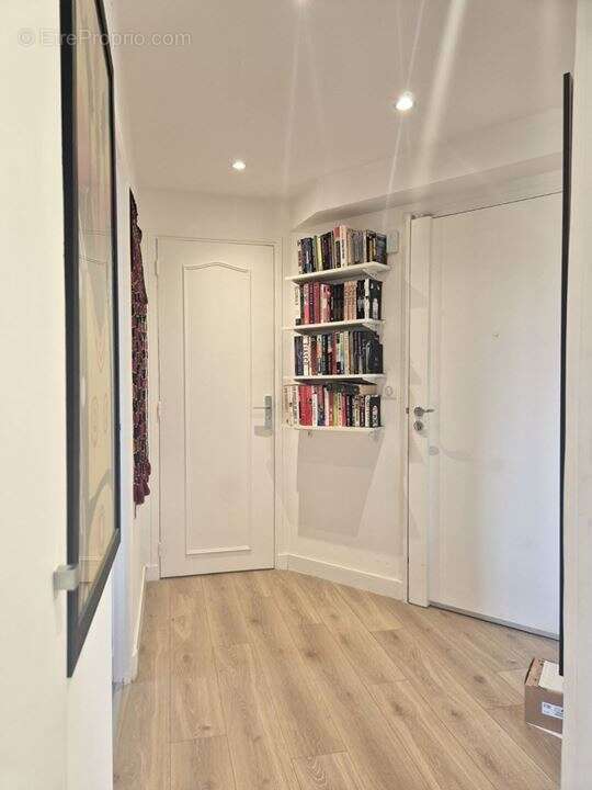 Appartement à LE CANNET