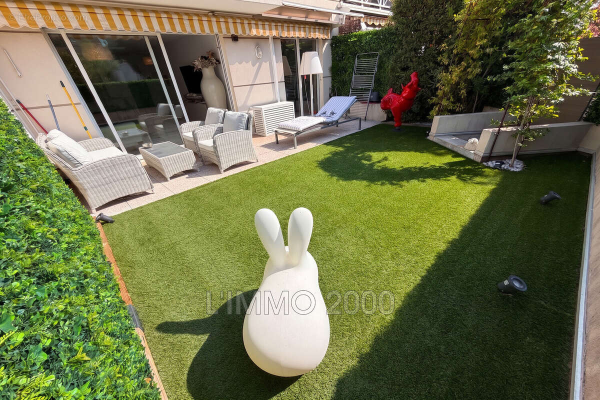 Appartement 55 m² à Antibes  - photo 4