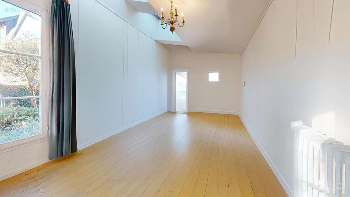 Maison 130 m² à L'hay-Les-Roses  - photo 4