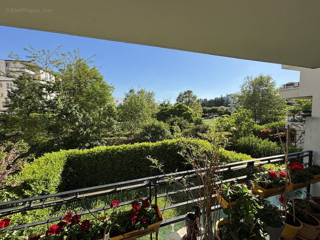 Appartement à MONTIGNY-LE-BRETONNEUX