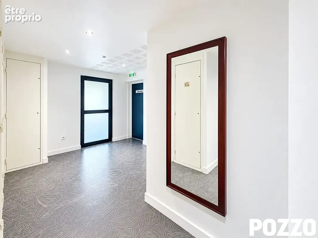 GRANVILLE - Appartement T2 avec balcon, parking couvert et cave - photo 10