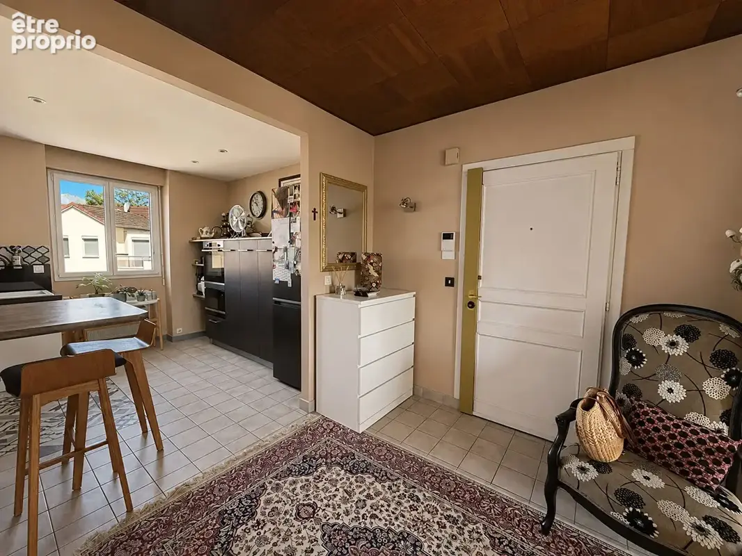 Appartement Lons Le Saunier 4 pièce(s) 132.05 m2/3 chambres - photo 4