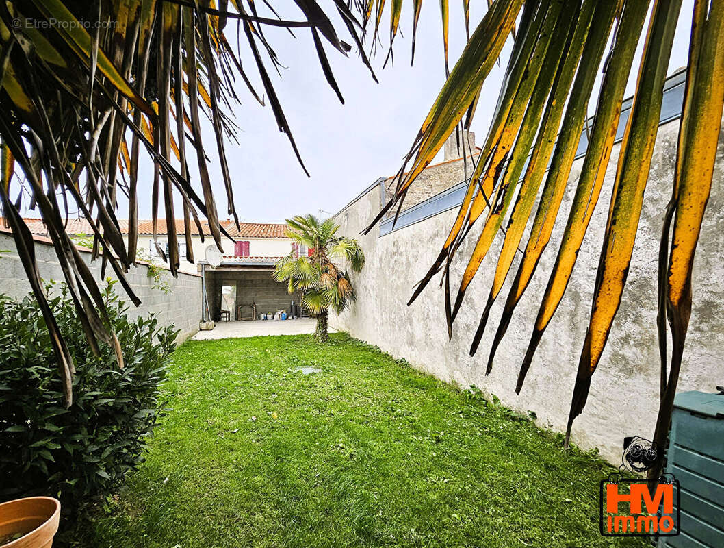 Maison à NUAILLE-D&#039;AUNIS