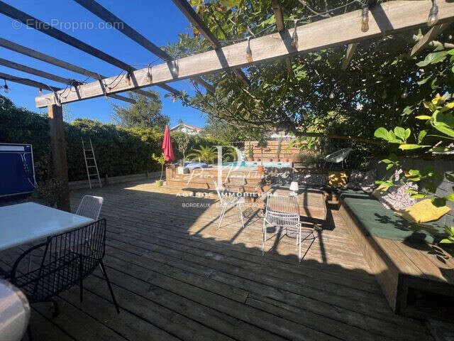 Maison à LE BOUSCAT