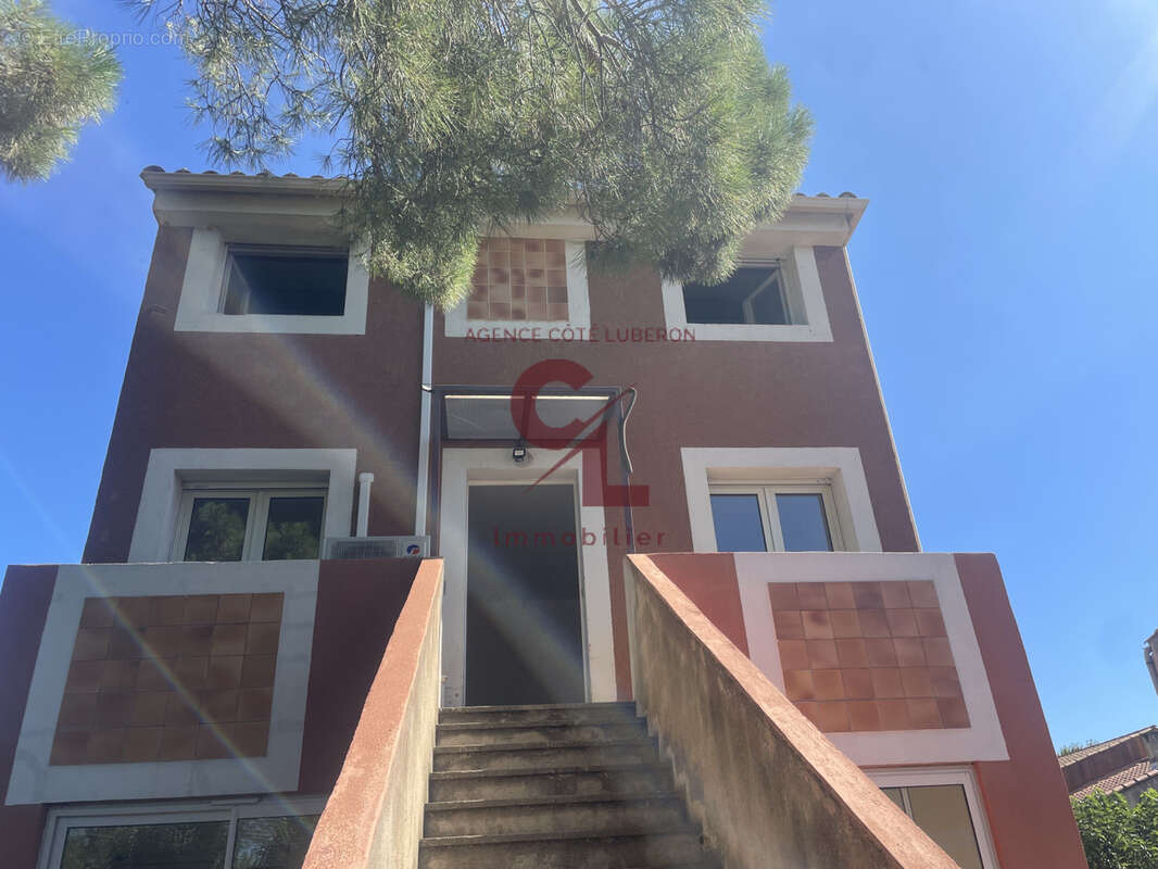 Appartement 63 m² à Cavaillon  - photo 2