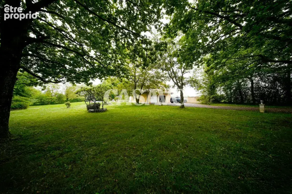 Vente Maison 7 pièces de 190m² - 38540 Heyrieux - photo 26