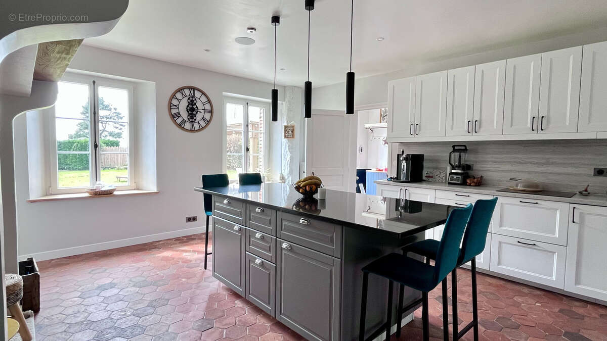 Maison à BANNOST-VILLEGAGNON