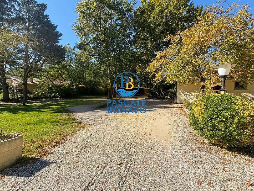 Maison à VENDAYS-MONTALIVET