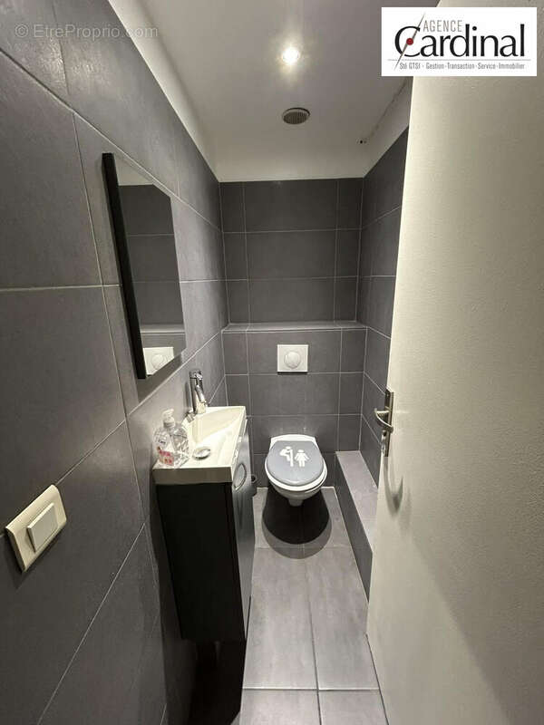 Commerce à MARSEILLE-4E