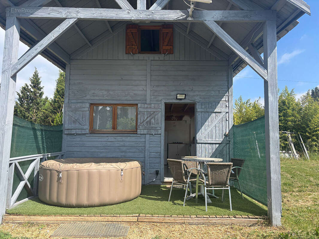 Maison à CHARLEVAL