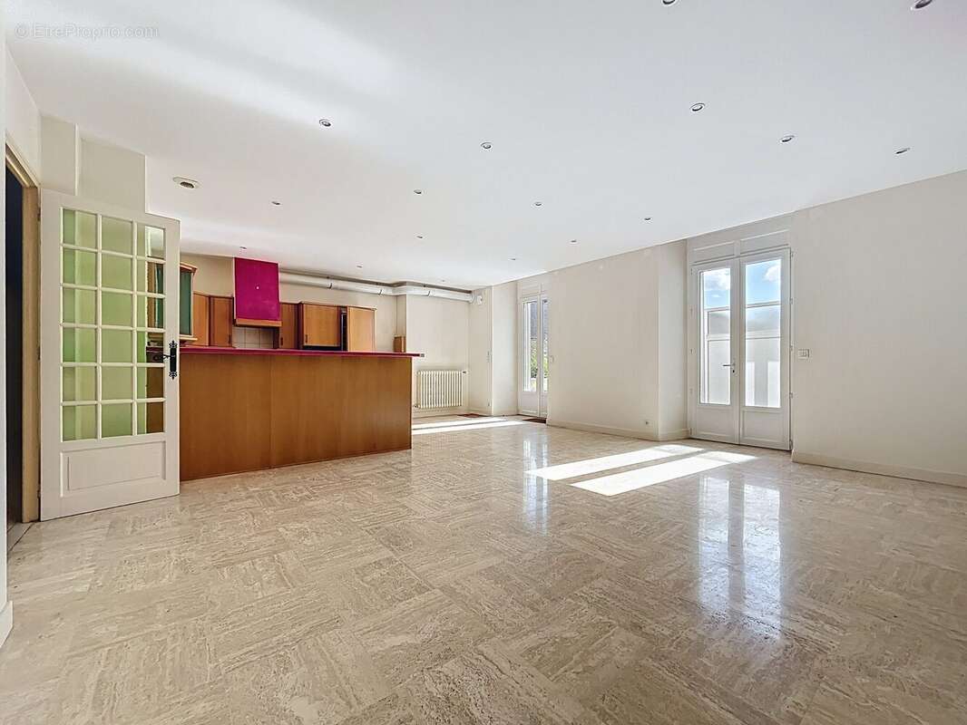 Maison à MONTAUBAN-DE-BRETAGNE