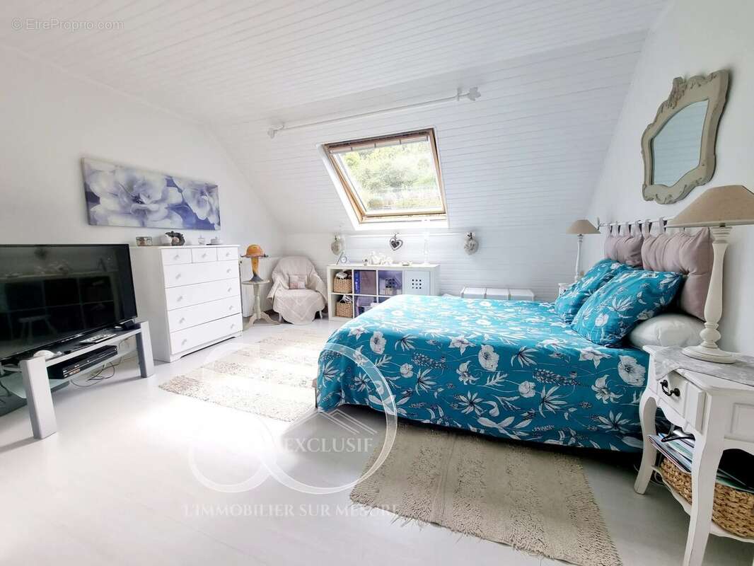 Maison à MEZIERES-SUR-SEINE