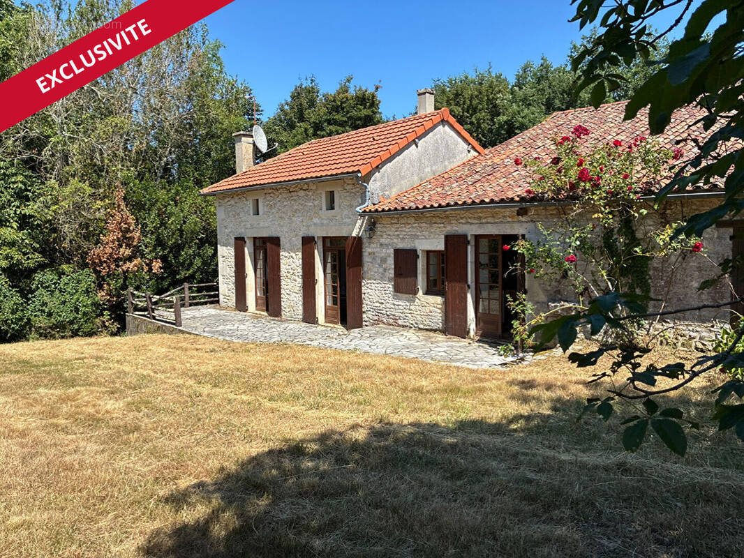 Maison à LIZANT