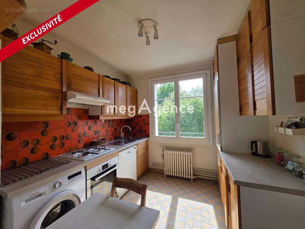 Appartement à LE PERREUX-SUR-MARNE