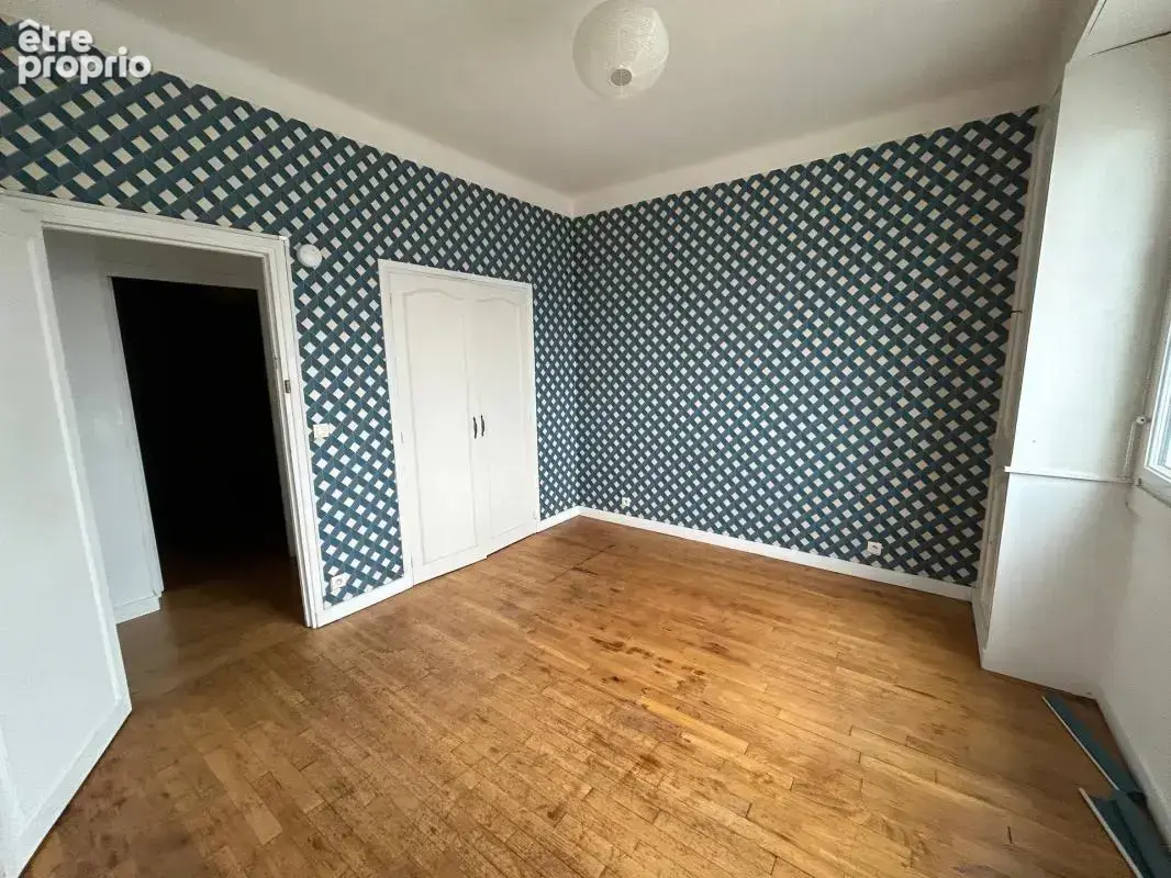 Appartement de 5 pièces de 112 m² à Saint-Nazaire - photo 8