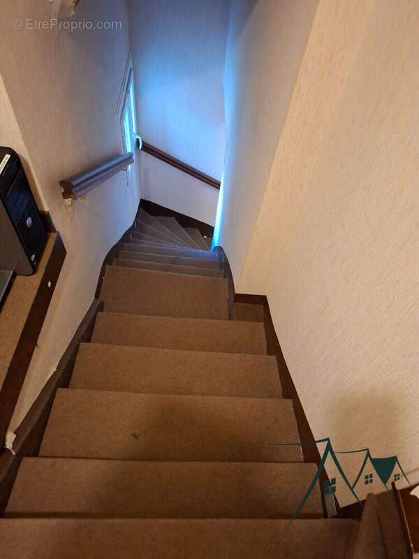 Appartement à SAINT-AMAND-MONTROND