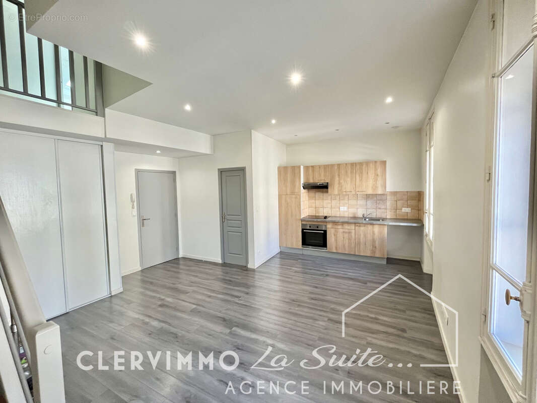 Appartement à MARSEILLE-11E