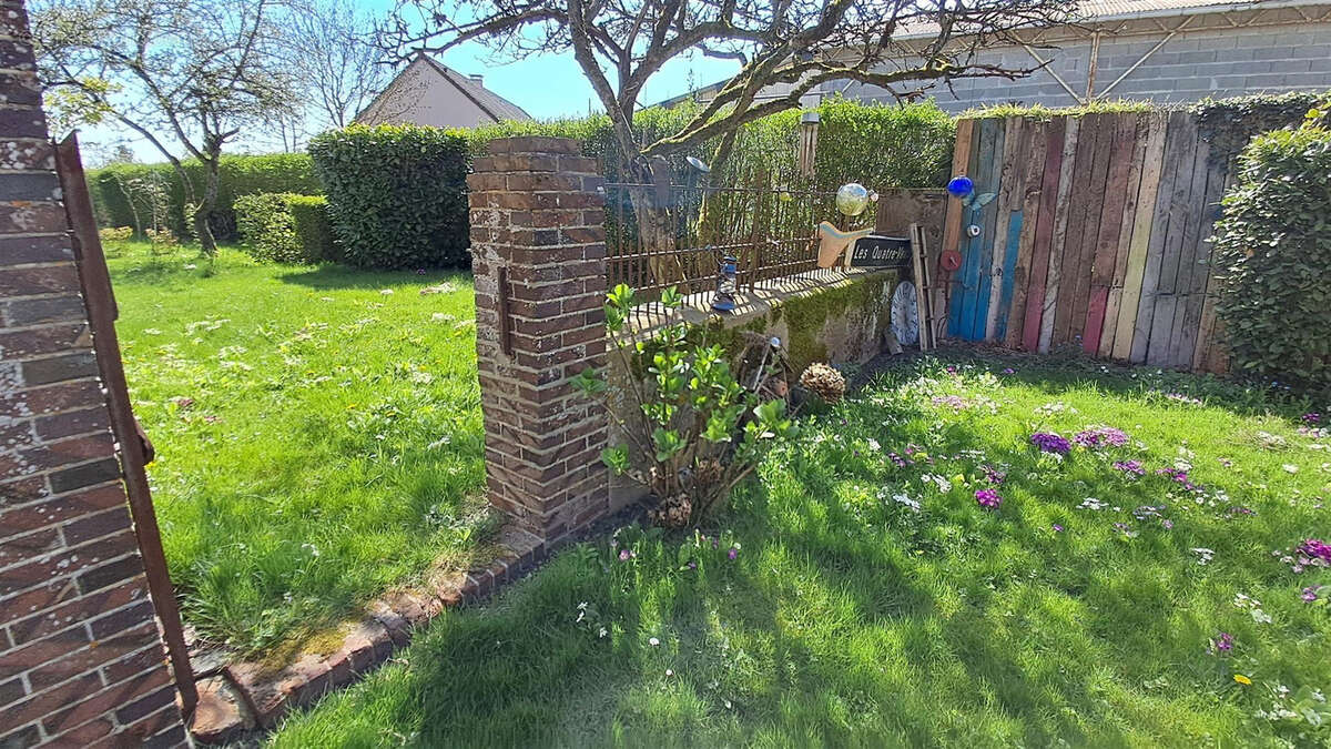 Belle maison ancienne avec ses dépendances - photo 4