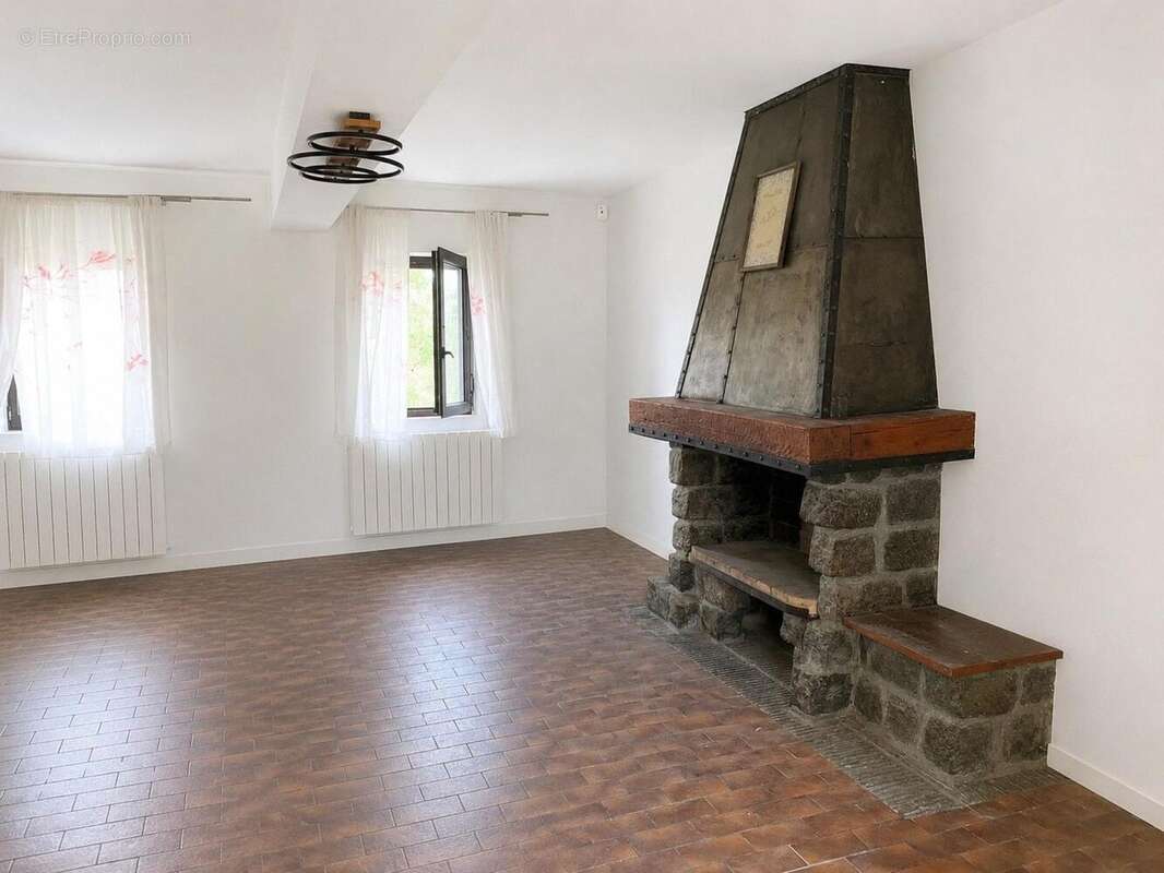 Maison 108 m² à Wattrelos  - photo 2
